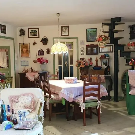 Ciclope'S House With Mini Spa And Amazing View Apartment *